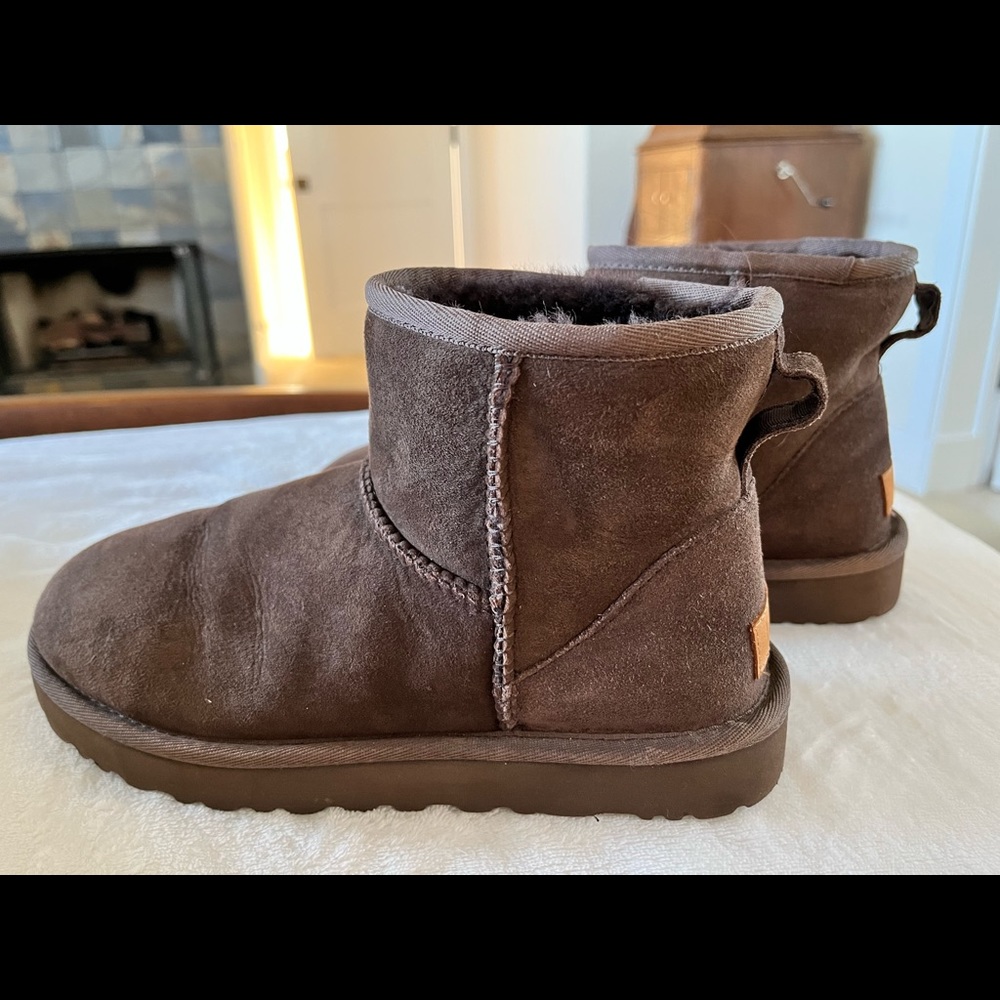 COPY - Ugg boots Mini Classic Chocolate